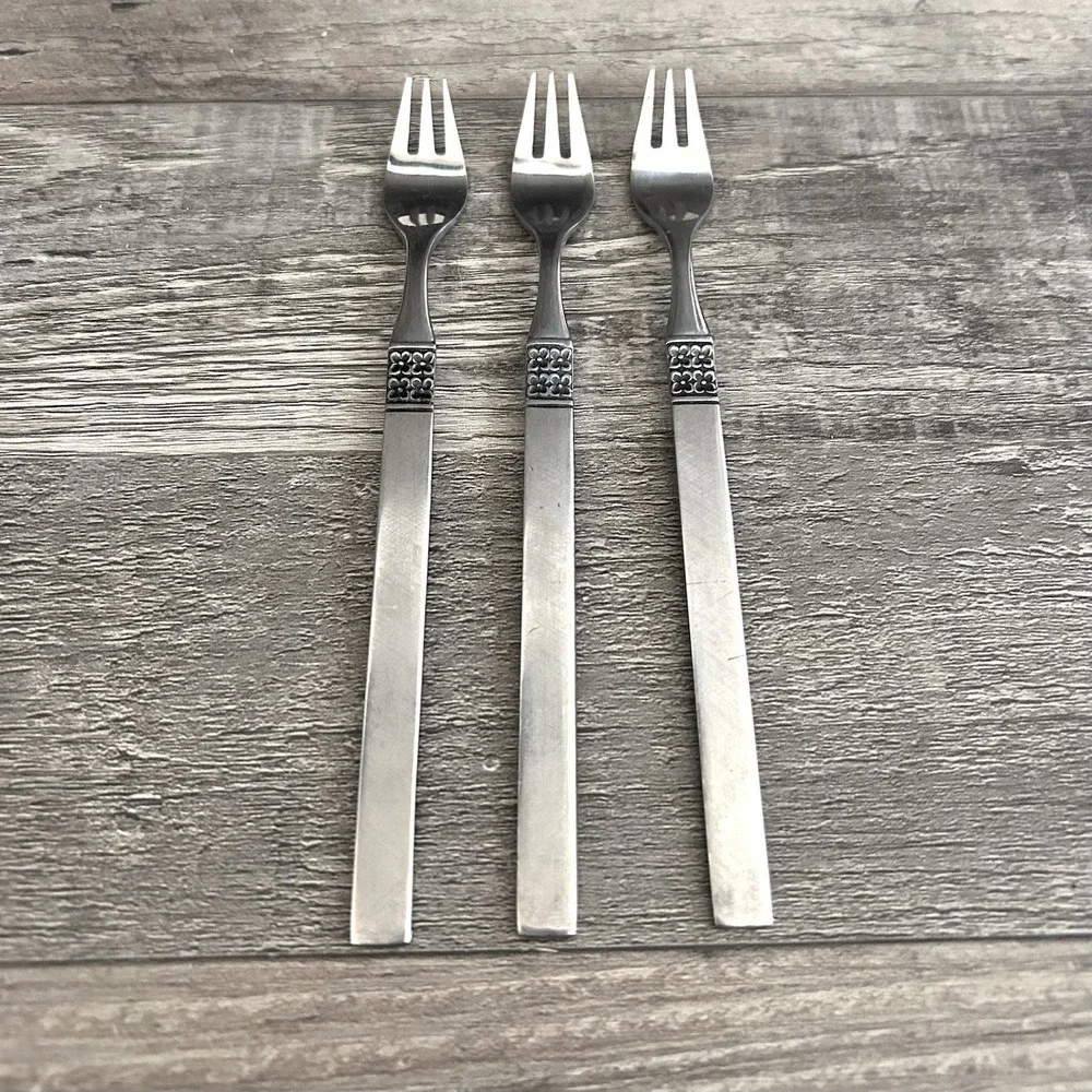 Oneida Northland DANISH FLING Stainless‎ Burnished 3 Cocktail Seafood Forks
